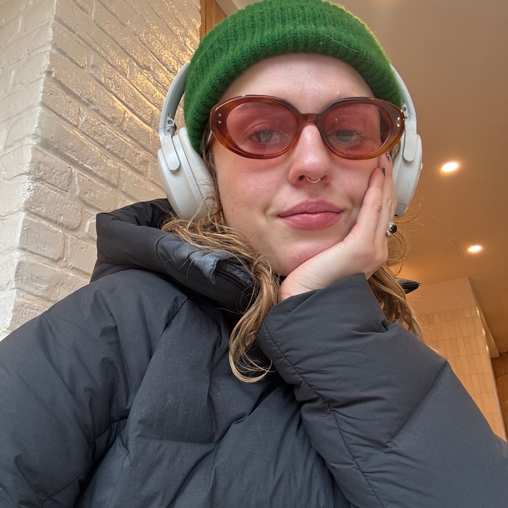 Meet your Posher, Sonia